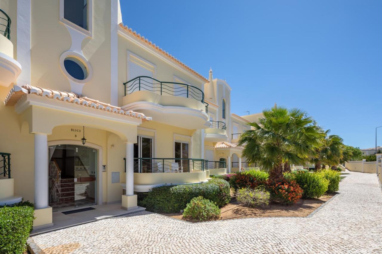 Lagos Bay Plaza Dış mekan fotoğraf